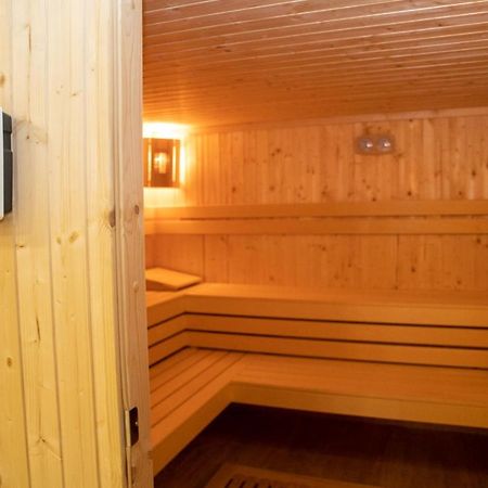Hotel Vila Zana Гостивар Екстер'єр фото